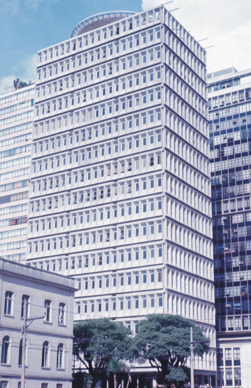 Fachada do edifício sede CBPO [título atribuído], sem data [autoria não identificada]. Fonte: Acervo do arquiteto